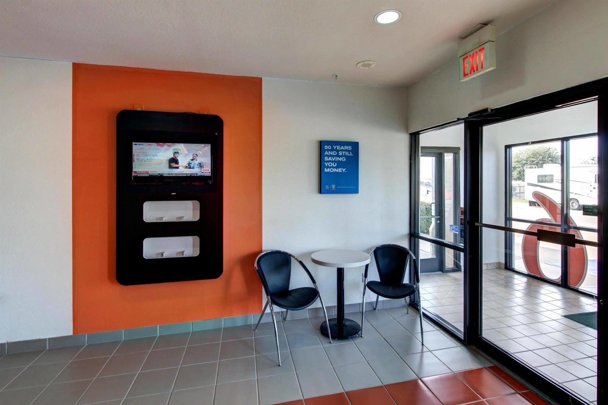Motel 6 Waco - Woodway Εξωτερικό φωτογραφία