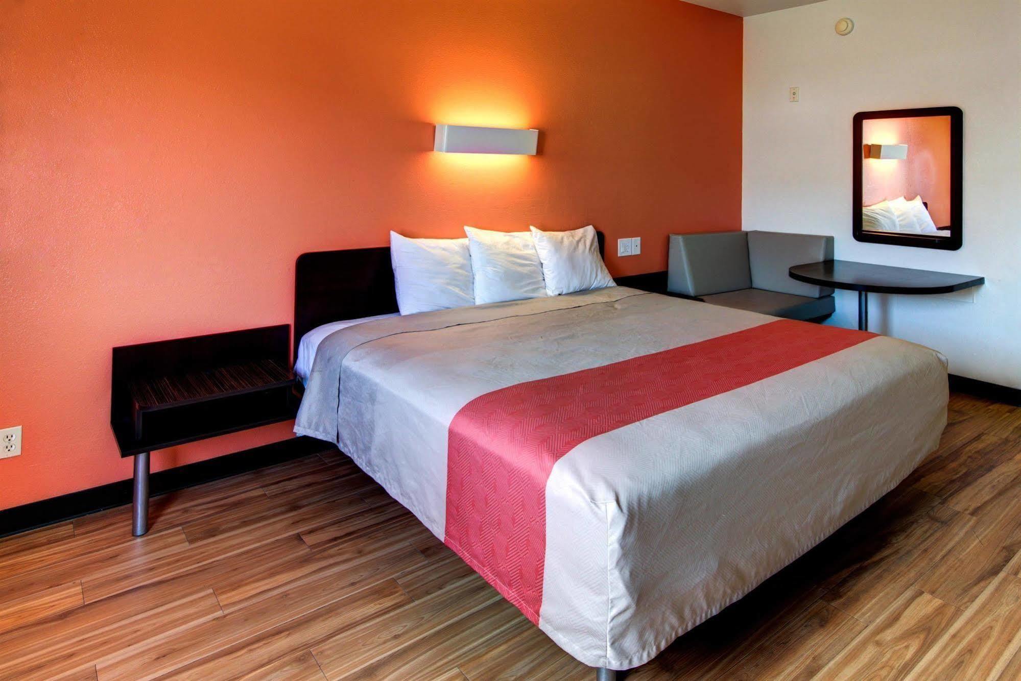 Motel 6 Waco - Woodway Εξωτερικό φωτογραφία